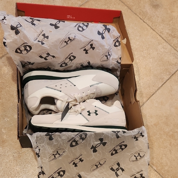 Under Armour White Sneakers - Picture 4 of 6